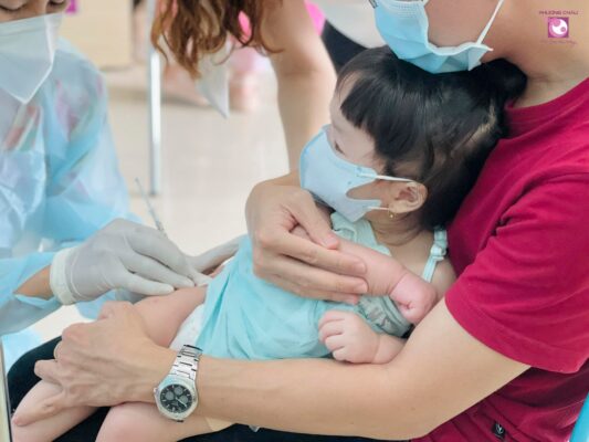 1 loại vaccine phòng 6 bệnh, tại sao không?